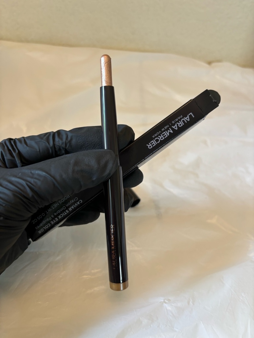 ❗️Sale✨Laura mercier Shimmery Rose Gold Caviar Eye Stick: Metallic Taupe